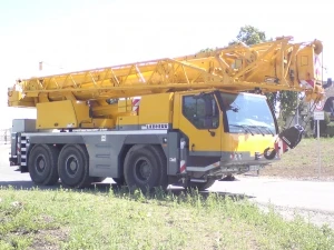 Фото Мобильный кран LIEBHERR LTM 1055-3.2 . 2009