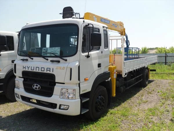 Фото Грузовик бортовой с манипулятором HYUNDAI HD170(SOOSAN 7т.)