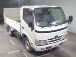 фото Легкий грузовик категория B бортовой TOYOTA DYNA