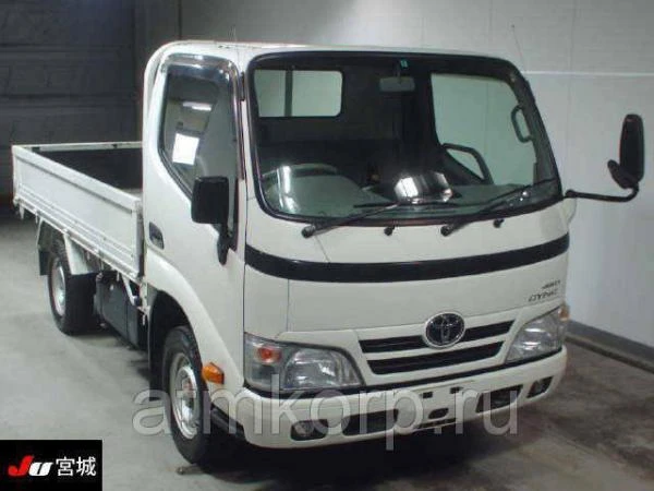 Фото Легкий грузовик категория B бортовой TOYOTA DYNA