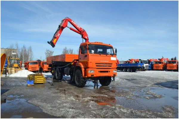 Фото Камаз 43118-3027-50 (без спального места) + КМУ FerrariF148 A2 (нижнее управление)