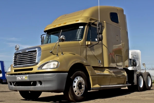 Фото Freightliner Columbia