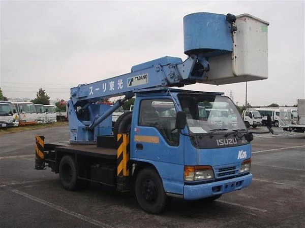 Фото Isuzu Elf автовышка 2002