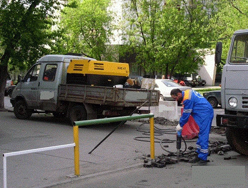 Фото Предлагаем в аренду два отбойных молотка с дизельным компрессором на базе автомобиля. Частник