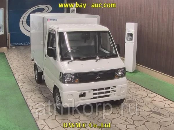 Фото Автофургон изотермический MITSUBISHI MINICAB TRUCK гв 2009 полный привод 4х4 груз 0,35 тн пробег 80 т.км