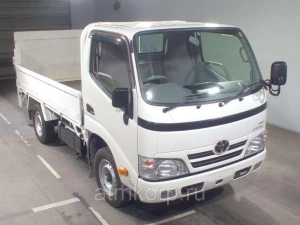 Фото Легкий грузовик категория B бортовой TOYOTA DYNA