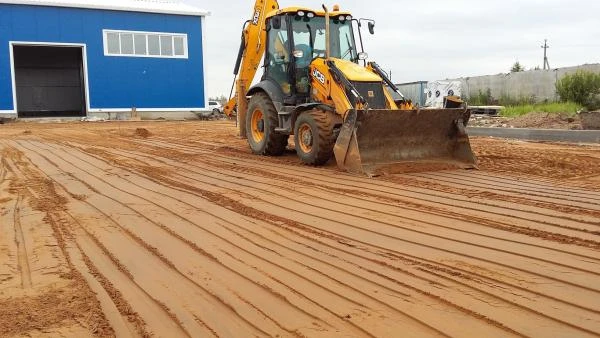 Фото Аренда / услуги трактора экскаватора погрузчика JCB с гидромолотом