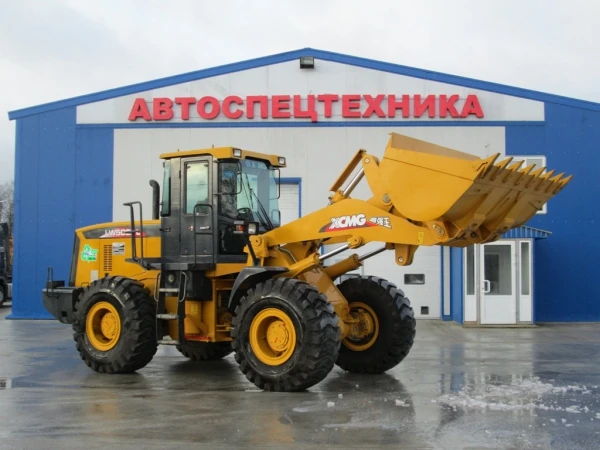 Фото Погрузчик фронтальный XCMG LW500F