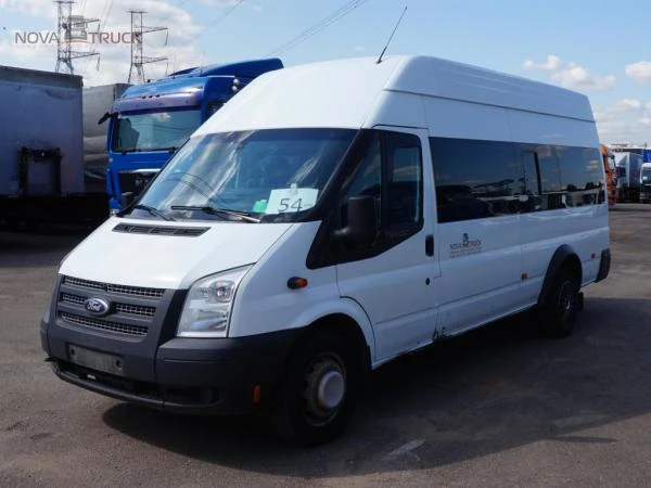 Фото Ford Transit