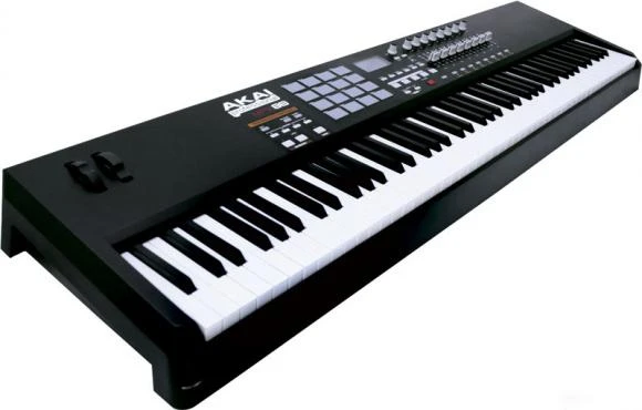 Фото Контроллер AKAI PRO MPK88