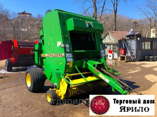 Фото Пресс-подборщик John Deere 580