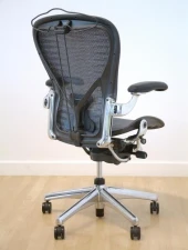 Фото Herman Miller Aeron