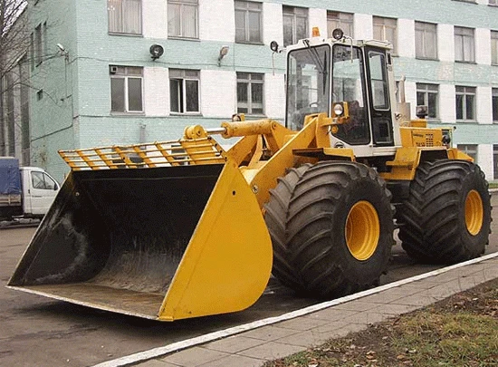 Фото Фронтальный погрузчик в аренду