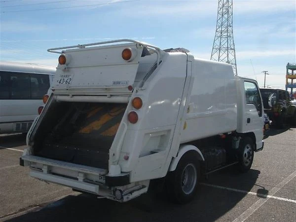 Фото Isuzu Elf мусоровоз 2000