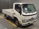 фото Легкий грузовик категория B бортовой TOYOTA DYNA