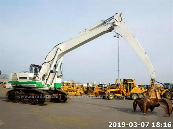 Фото Перегружатель LIEBHERR R 974 LITRONIC