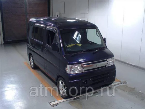 Фото Грузопассажирский микроавтобус MITSUBISHI MINICAB VAN гв 2010 салон 2 - 4 места груз 350 кг пробег 171 т.км