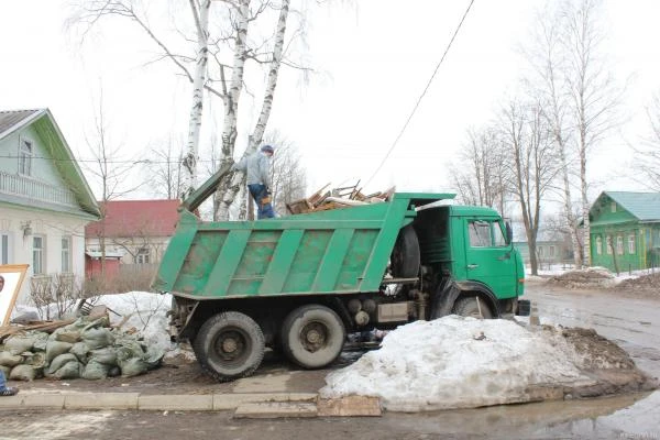 Фото Вывоз снега недорого