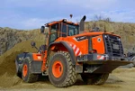 фото Фронтальный погрузчик Doosan DL420