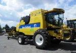 фото Комбайн New Holland CSX 7080