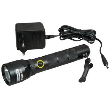 Фото Аккумуляторный светодиодный фонарь Stanley FatMax Aluminium Torch Rechargeable 1-95-154