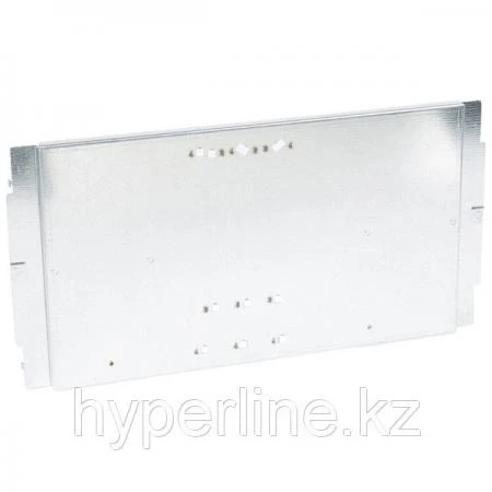 Фото LEGRAND 020221 Пластина XL3 400 - для 1-го DPX 250 или 1-го DPX 630 (400 A) фикс. исполнения - верт. монтаж в позиции по центру