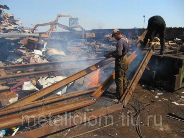 Фото Закупаем металлолом в Обушково