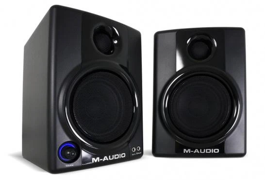 Фото Комплект M-Audio Studiophile AV30