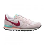 фото Nike Internationalist