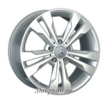 фото Replica MB131 8x18/5x112 D66.6 ET56 Silver