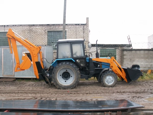 Фото Экскаватор-погрузчик А-310ЭП на базе трактора "Беларус-82.1С"