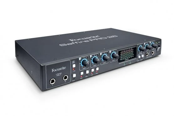 Фото Firewire-интерфейс FOCUSRITE Saffire PRO 26