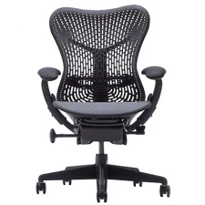 Фото Herman Miller Mirra офисное кресло