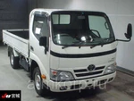 фото Легкий грузовик категория B бортовой TOYOTA DYNA