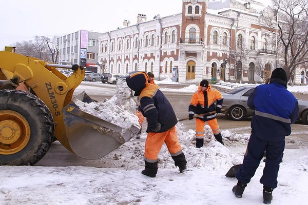 Фото Рабочие для уборки снега Нижний Новгород