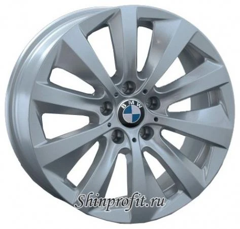 Фото Replica B119 8x18/5x120 D72.6 ET25 Silver