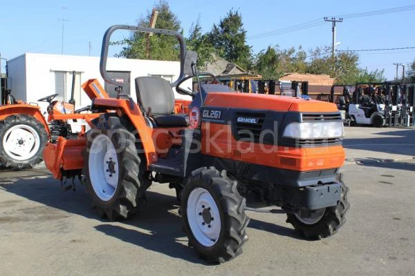 Фото Трактор-мини Kubota GL261D