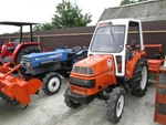 фото Японский мини трактор Kubota X24D