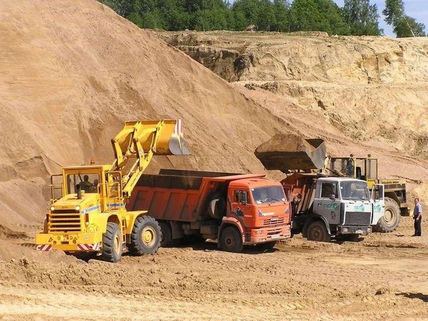 Фото Песок строительный ОТП с доставкой