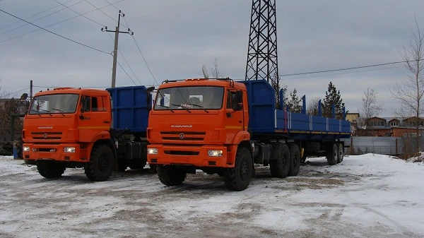 Фото Седельный тягач Камаз 43118, 300 л/с  2019 г.в.   с полуприцепом