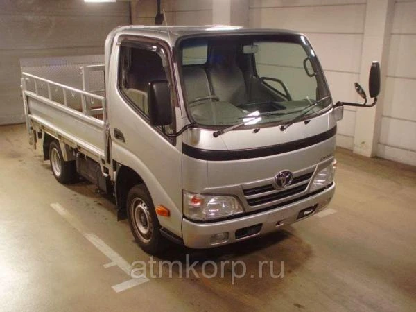 Фото Легкий грузовик категория B бортовой TOYOTA DYNA