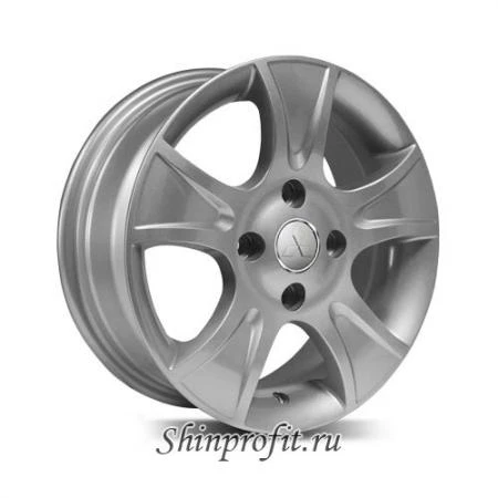 Фото Replica 370 Mitsubishi 6x15/4x114.3 D67.1 ET46 Silver