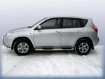 фото Slitkoff Защита порогов d76 с проступями Toyota Rav 4 2006