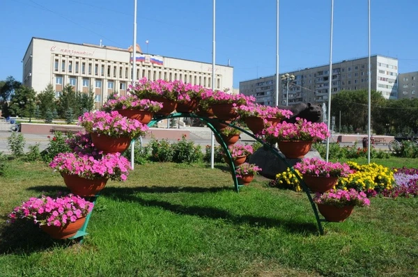 Фото Цветочная арка Мостик двойной (Размер №3 1800х5400х5200мм)