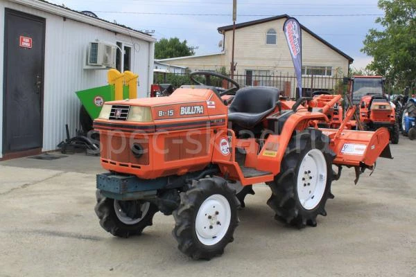 Фото Японский мини трактор KUBOTA B1-15D