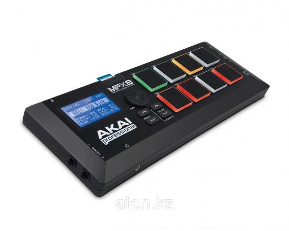 Фото AKAI PRO MPX8