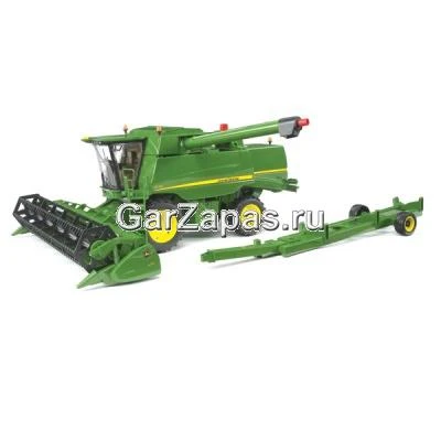 Фото Модель 1:16 "Комбайн Jon Deere T670i" 02-132