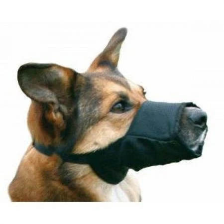 Фото Нейлоновый намордник для собак крупных пород Mouth Sleeve For Pets