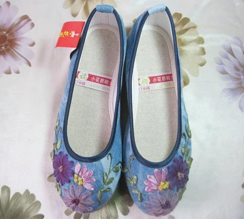 Фото Туфли Small garden blessing card embroidered shoes A603/1 A603-1