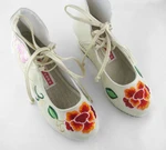 фото Туфли Small garden blessing card embroidered shoes B/837 B-837